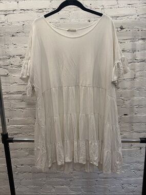 Beeson River Cream Tiered Ruffle Sleeve Tunic
